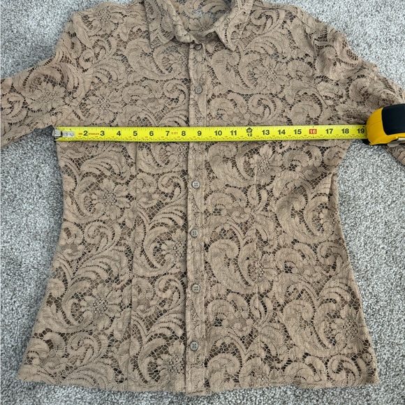Burberry button down top long sleeve - Picture 8 of 8